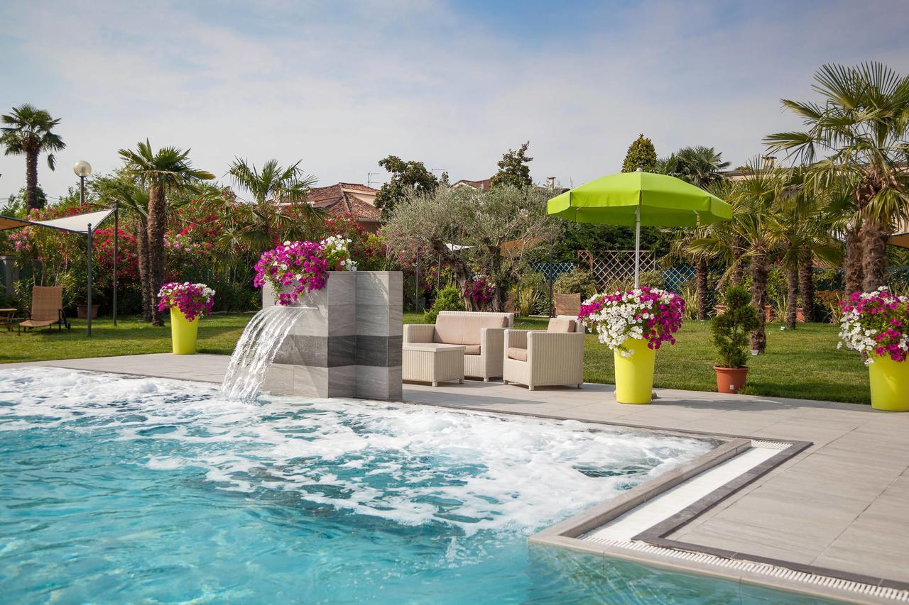 Hotel Terme Cristoforo Abano Terme Exterior photo
